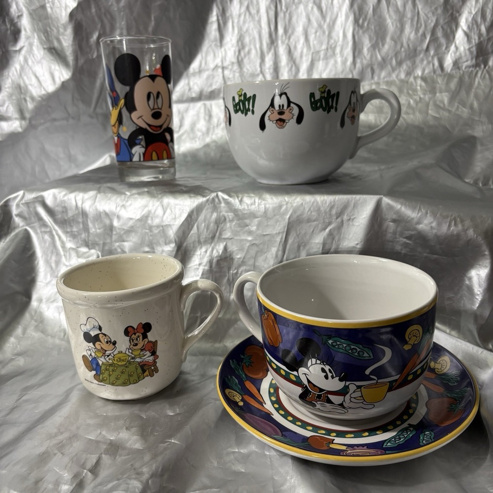 Minnie Mickey Goofy Mug Cup Lot Of 4 Disneyland Disney Store Vintage